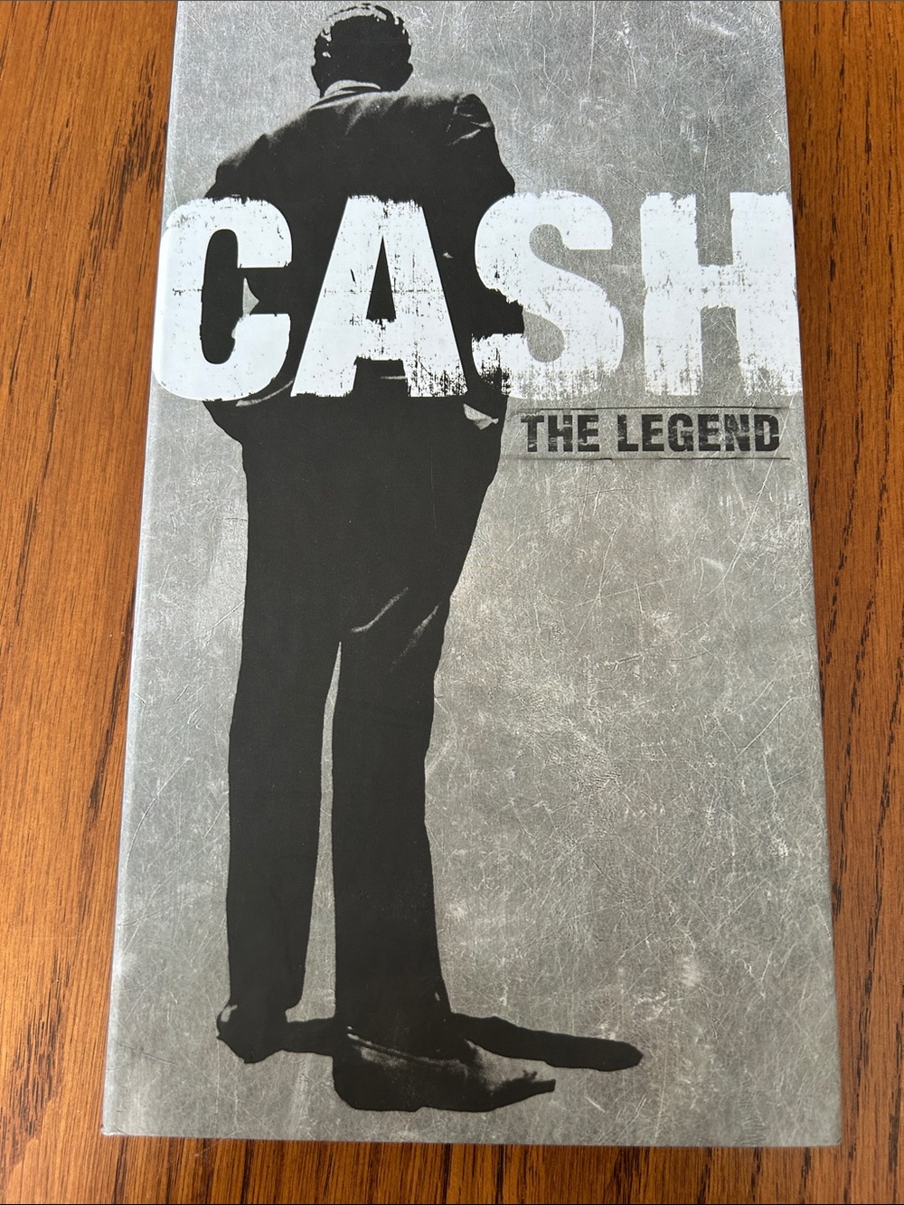 Johnny Cash. CASH THE LEGEND Boxed CD set with Biography - Collector’s Item